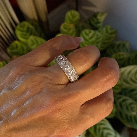 8mm Sterling silver Rhodium plated Eternity Wedding Band sizes 6 7 8 9 10 - Picture 3 of 13